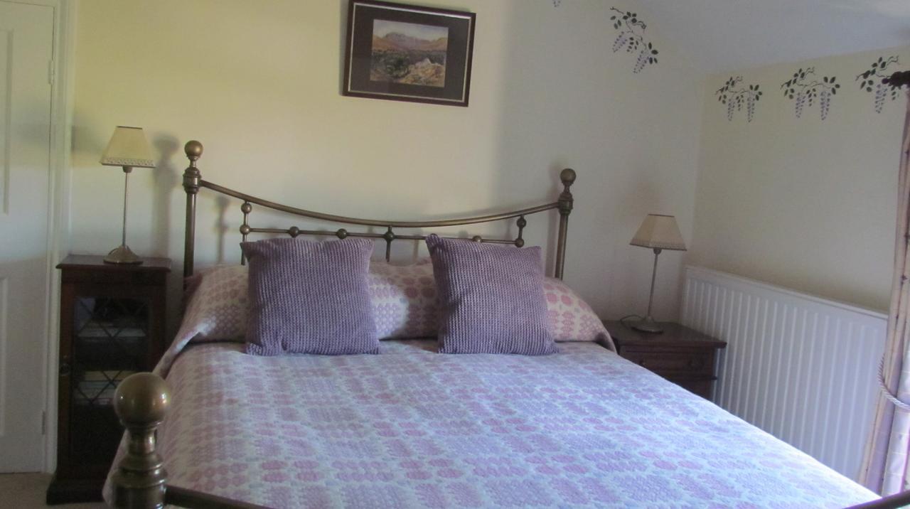 Celyn Villa Bed And Breakfast Holywell  Eksteriør billede